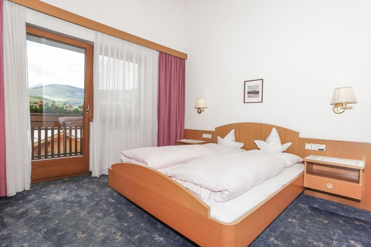 Hotel Waldheim Natz-Schabs Esterno foto